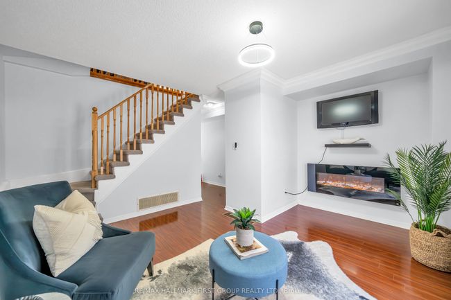 20 Webbford St, House attached with 4 bedrooms, 3 bathrooms and 2 parking in Ajax ON | Image 10