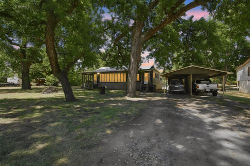 7094 Horseshoe Bend Trl, Weatherford, TX, 76087-8526 | Card Image
