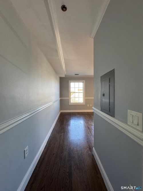 2d-791 E Main Street, Stamford, CT, 06902 | Card Image