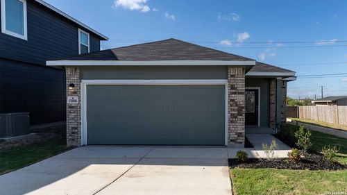 11106 Schmidt Ln, Converse, TX, 78109-0780 | Card Image