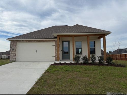 236 Sophia Dr, Luling, LA, 70070-4210 | Card Image