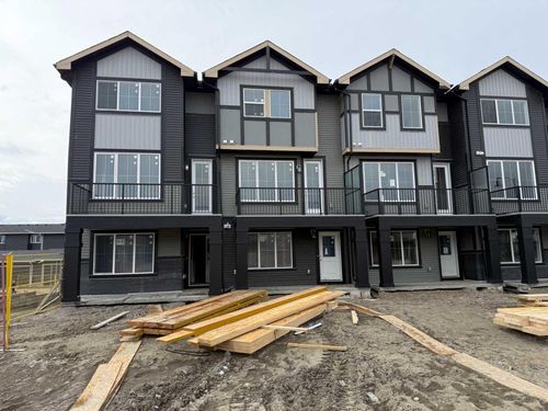 24 Sundown Pl, Cochrane, AB, T4C | Card Image