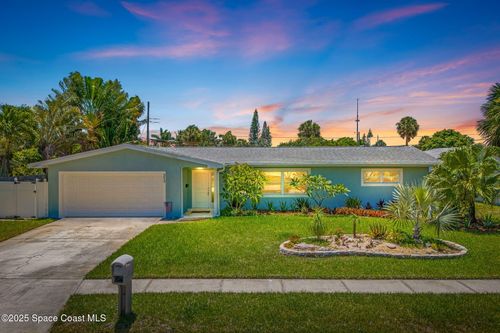 215 S Robert Way, Satellite Beach, FL, 32937-3429 | Card Image