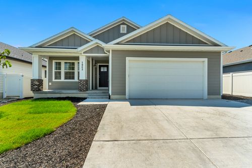 1862 E Magnolia Cir, Eagle Mountain, UT, 84005-4904 | Card Image