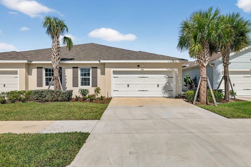 806 Persimmon Pl, Fort Pierce, FL, 34981-5337 | Card Image