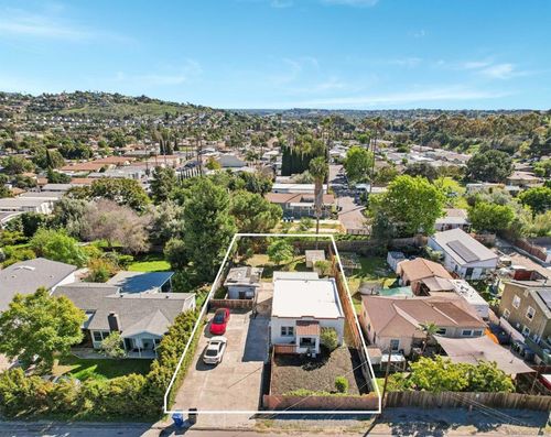 8659 Valencia St, Spring Valley, CA, 91977 | Card Image