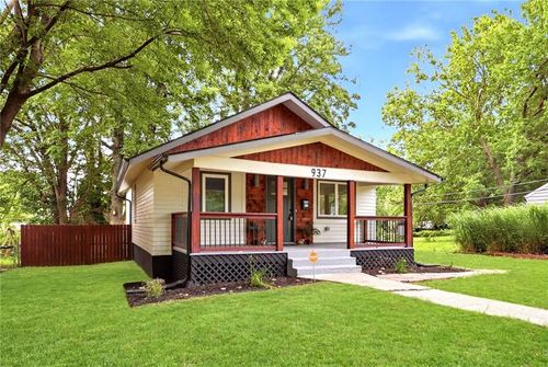 937 Pope Ave, Independence, MO, 64050-4619 | Card Image