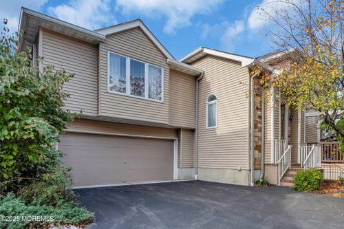 89 Clarken Dr, West Orange, NJ, 07052-3444 | Card Image