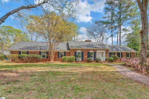 401 Southway St, Easley, SC, 29640-3658 | Card Image