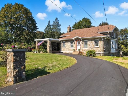 8 Lentz Ave, LEHIGHTON, PA, 18235-2608 | Card Image