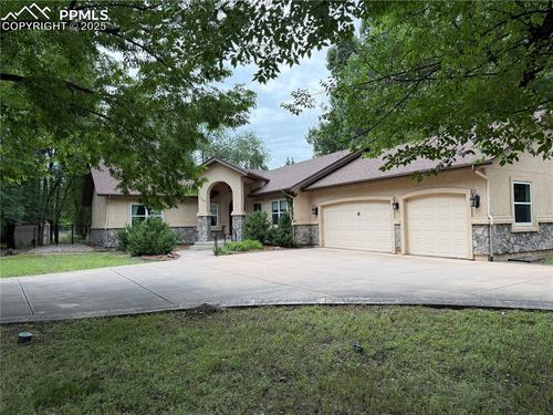155 Indian Wells Ln, Colorado Springs, CO, 80919-2605 | Card Image
