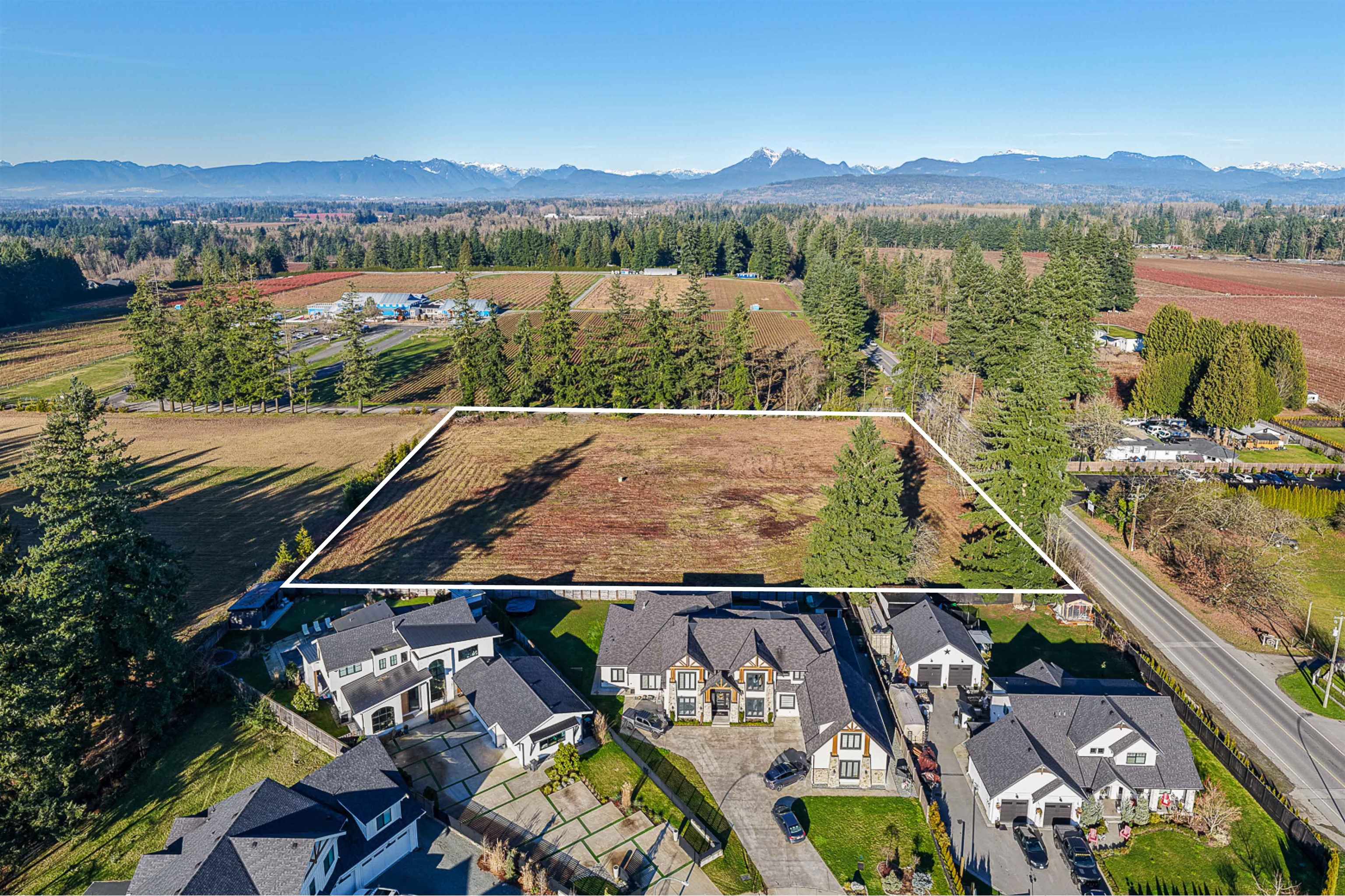 Land in Langley 4