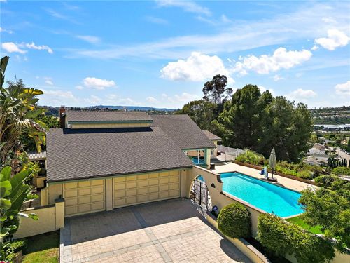 26611 Cuenca Dr, Mission Viejo, CA, 92691-6215 | Card Image