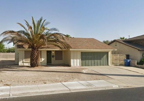 2102 E Russell Rd, Las Vegas, NV, 89119-3034 | Card Image