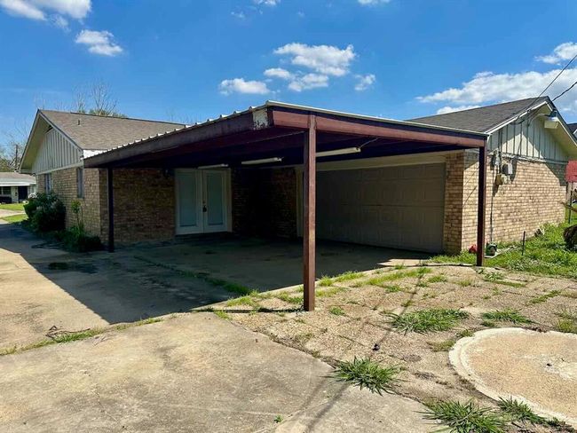 4220 Flamingo Ln, House other with 3 bedrooms, 2 bathrooms and null parking in Beaumont TX | Image 28