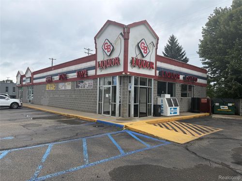 5425 S Dort Highway, Grand Blanc Charter Township, MI, 48507 | Card Image