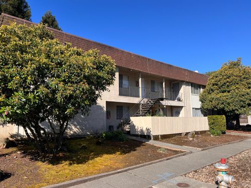 931 Golden Gate Dr, Napa, CA, 94558-9601 | Card Image