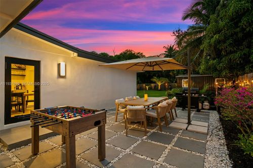 329 Sw 18th Ave, Fort Lauderdale, FL, 33312-1527 | Card Image