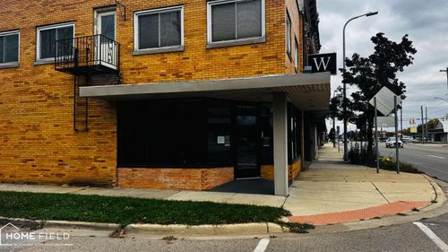 822 W Main St, Owosso, MI, 48867-2515 | Card Image