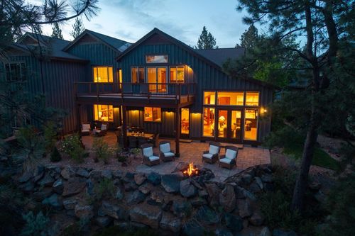 60420 Snap Shot Loop, Bend, OR, 97702-2539 | Card Image