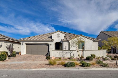 780 Cadence View Way, Henderson, NV, 89011-5480 | Card Image