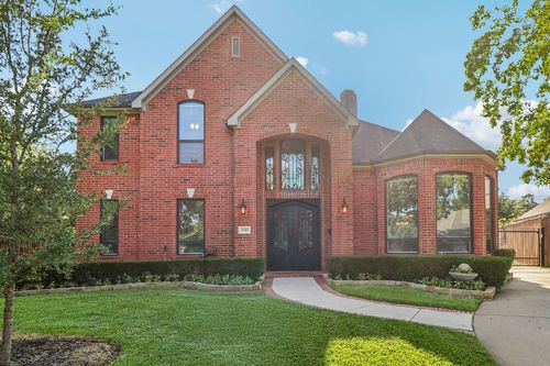 3720 Cripple Creek Ct, Bedford, TX, 76021-3119 | Card Image
