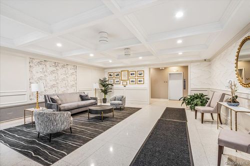 apt-2f-10 Lenox Rd, Rockville Centre, NY, 11570-5270 | Card Image