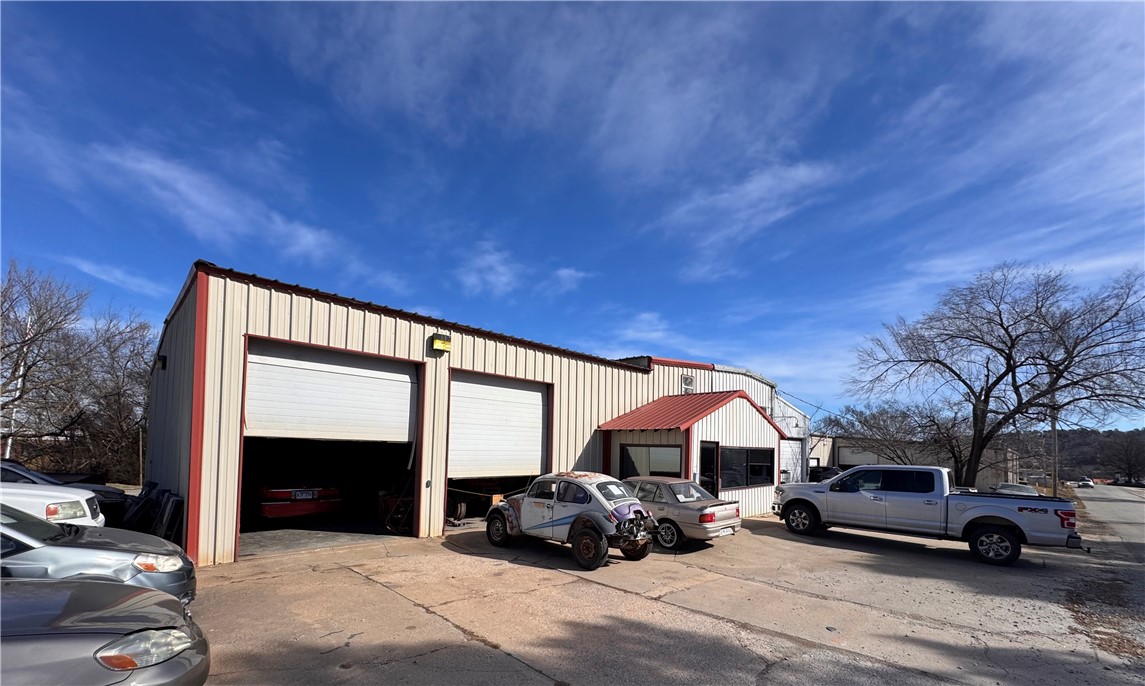 Commercial Sale in Huntsville 5