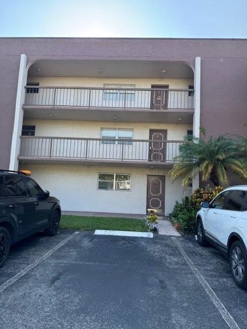 apt-205a-7100 Nova Dr, Davie, FL, 33317-7181 | Card Image