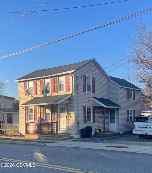 478 Duke St, Northumberland, PA, 17857-1826 | Card Image