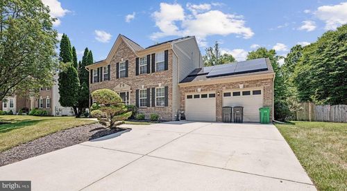 8811 Gladeside Dr, CLINTON, MD, 20735-4615 | Card Image