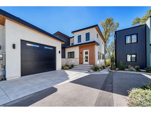 213 Two Rivers Rd, Salida, CO, 81201-8910 | Card Image