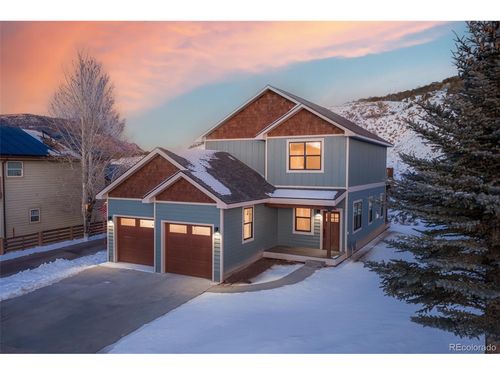 378 Bluffs Dr, Eagle, CO, 81631-5147 | Card Image