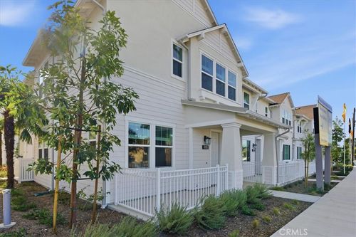 unit-105-2352 Channel Dr, Ventura, CA, 93003-4556 | Card Image