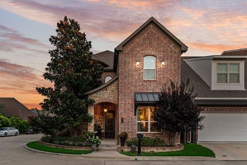 18307 Frankford Lakes Cir, Dallas, TX, 75252-7949 | Card Image
