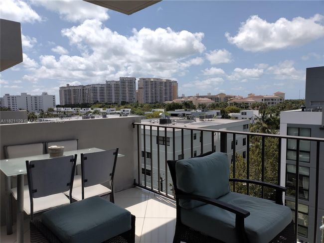 APT-706 - 575 Crandon Blvd, Condo with 2 bedrooms, 2 bathrooms and null parking in Key Biscayne FL | Image 12