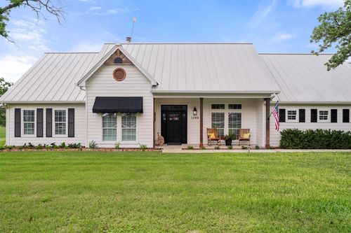 1899 Sunflower Trl, Luling, TX, 78648-4657 | Card Image