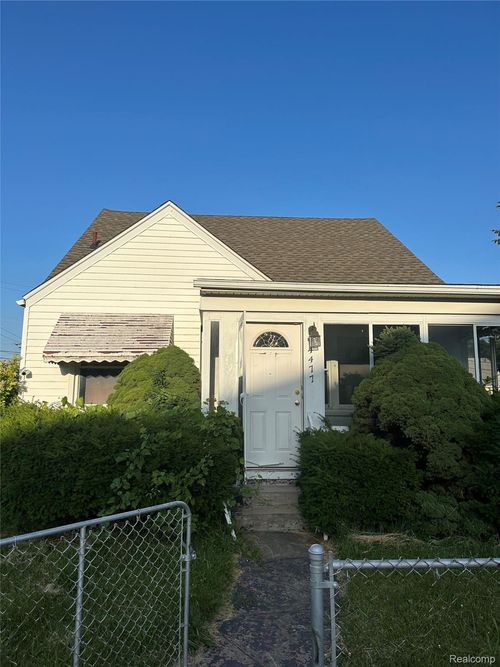 4477 6th St, Ecorse, MI, 48229-1002 | Card Image