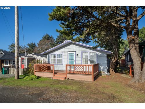 8080 S Minnehaha St, Rockaway Beach, OR, 97136-9740 | Card Image
