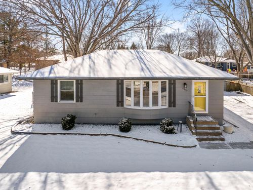 8019 47th Ave N, New Hope, MN, 55428-4507 | Card Image