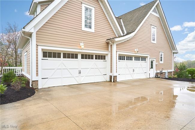 4 car garage side load | Image 42