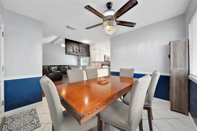4706 Larksong Ln, House other with 3 bedrooms, 2 bathrooms and 2 parking in Spring TX | Image 14