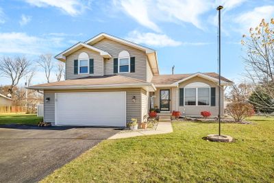 120 N 129th Infantry Drive, House other with 3 bedrooms, 1 bathrooms and 2 parking in Joliet IL | Image 1