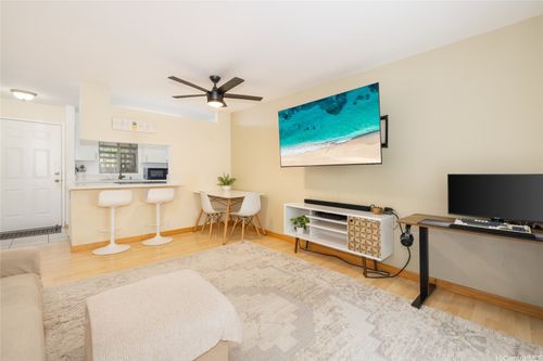 a204-95-524 Wikao St, Mililani, HI, 96789-7034 | Card Image