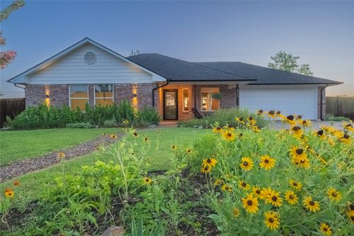 473 N Sierra Trl, Pilot Point, TX, 76258-2610 | Card Image