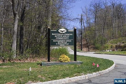 6303 Richmond Rd, West Milford, NJ, 07480-5120 | Card Image