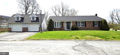13682 Harbaugh Church Rd, WAYNESBORO, PA, 17268-8751 | Card Image