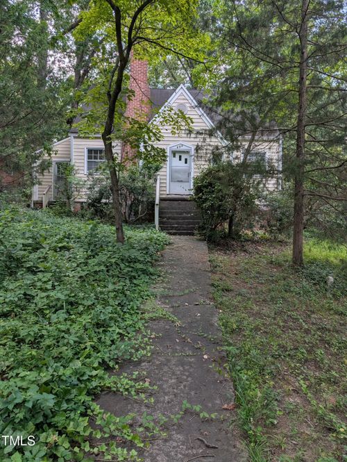 603 Stacy St, Raleigh, NC, 27607-4035 | Card Image