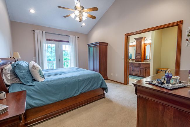 Primary Bedroom Main Level | Image 19