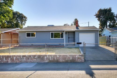 3313 Nareb St, Sacramento, CA, 95838-4735 | Card Image